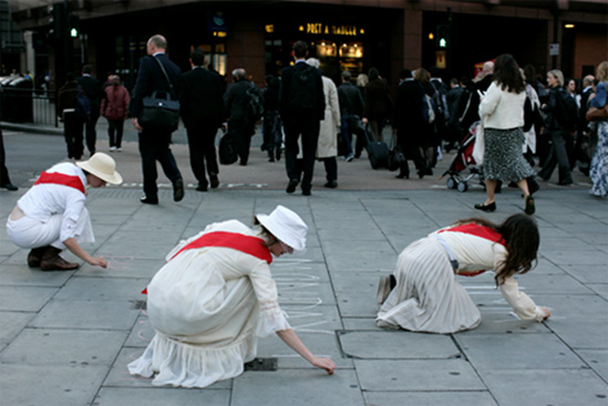 Chalking pavements Chalking pavements