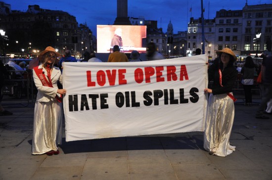 loveoperahateoilspills